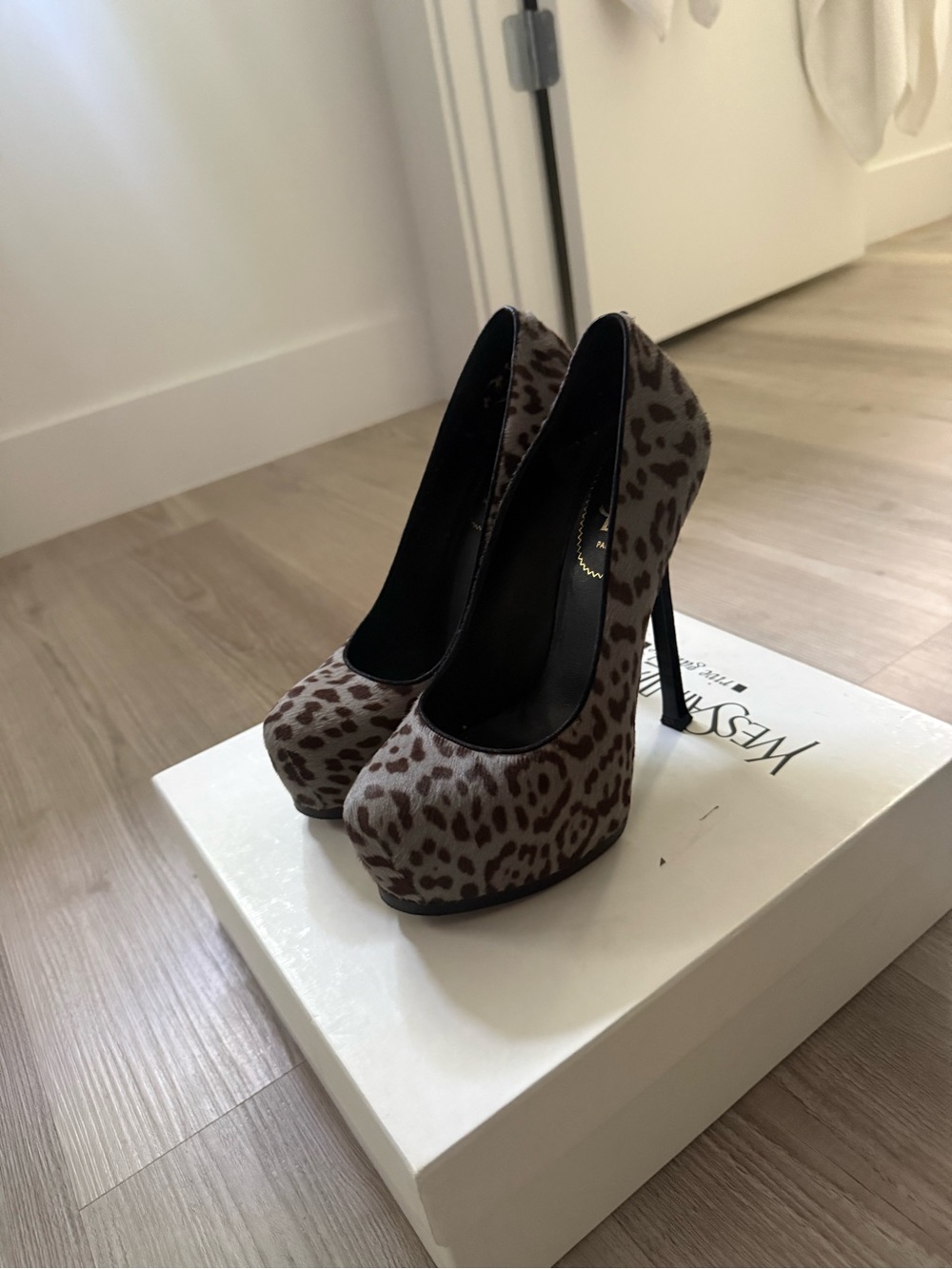 Saint Laurent Leopard-Print Platform Pumps - Brown/Black - Picture 3 of 6